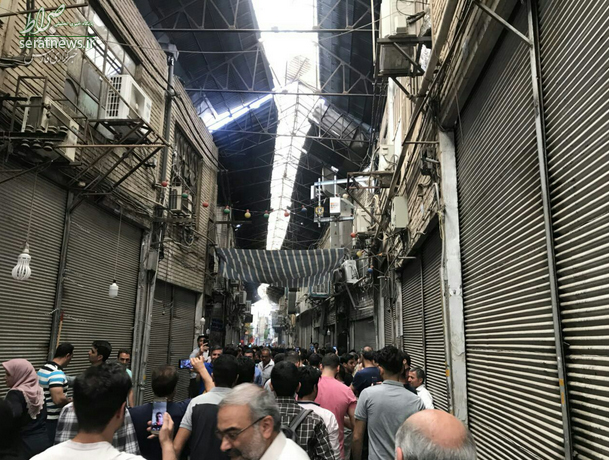 بازاریان تهران در اعتراض به رکود و قیمت ارز دست از کار کشیدند