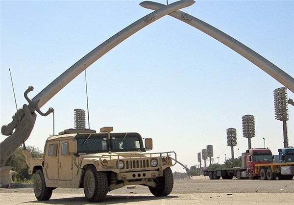خودروهای نظامی آمریکا در راه افغانستان +تصاویر