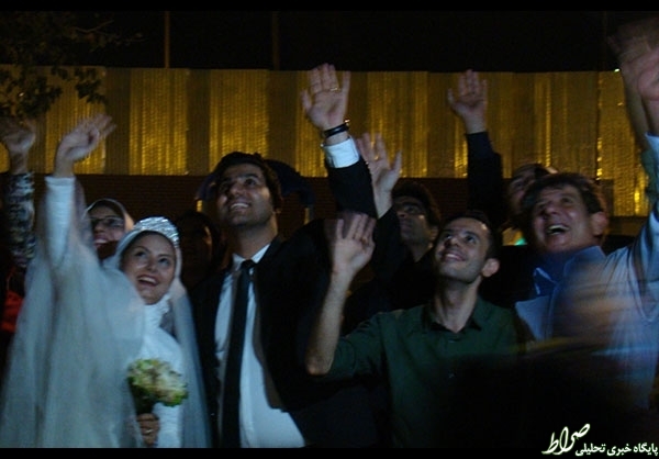 عروسی دربین کارتن‌خواب‌های تهران +عکس