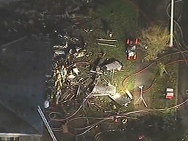 سقوط مرگبار هواپیما بر روی منازل کالیفرنیا +تصاویر