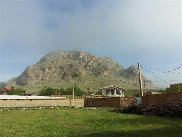 روستایی که در روز یک ساعت آب دارد