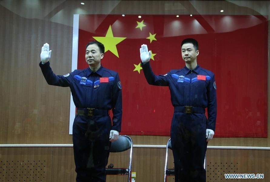 اعزام دو فضانورد چینی به فضا + تصاویر