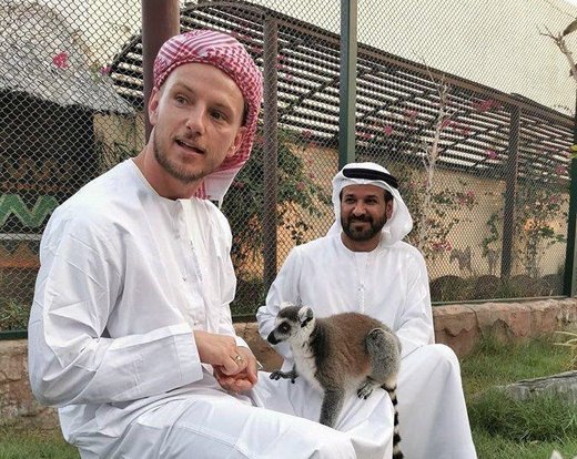 استایل عربی ستاره بارسلونا در دبی/ تصاویر