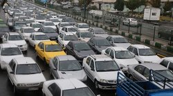 ترافیک سنگین در معابر شهری و بزرگراهی تهران