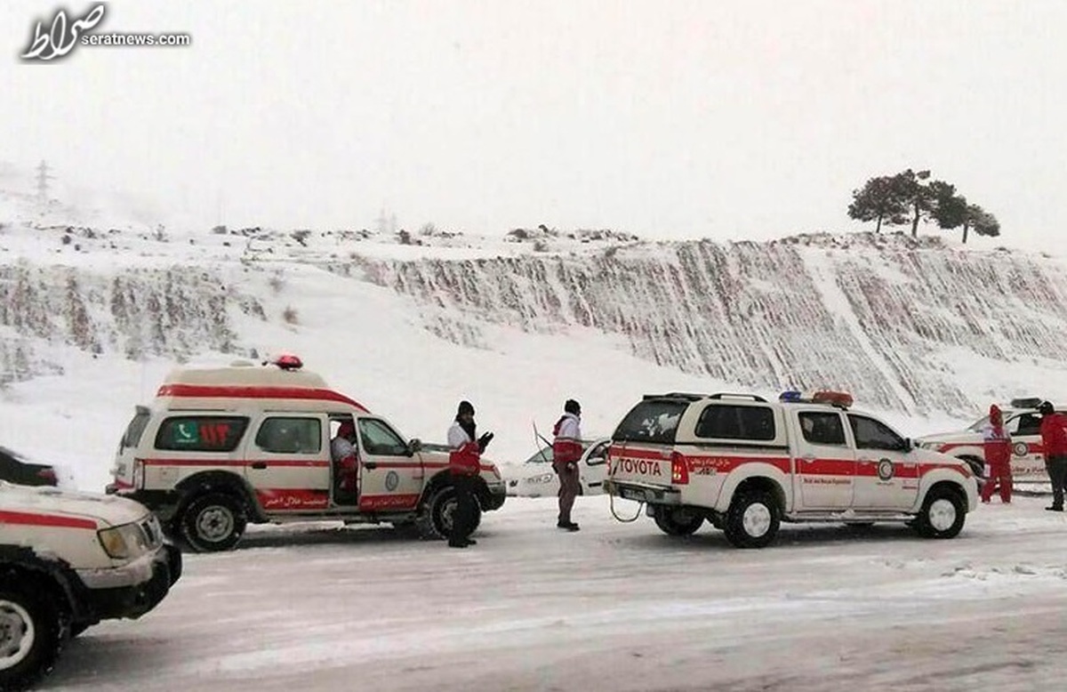 برف و باران ۲۰ هزار نفر را گرفتار کرد