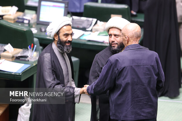 صحن علنی مجلس شورای اسلامی صبح روز یکشنبه ۱۵ مرداد ماه ۱۴۰۲ به ریاست محمد باقر قالیباف برگزار شد