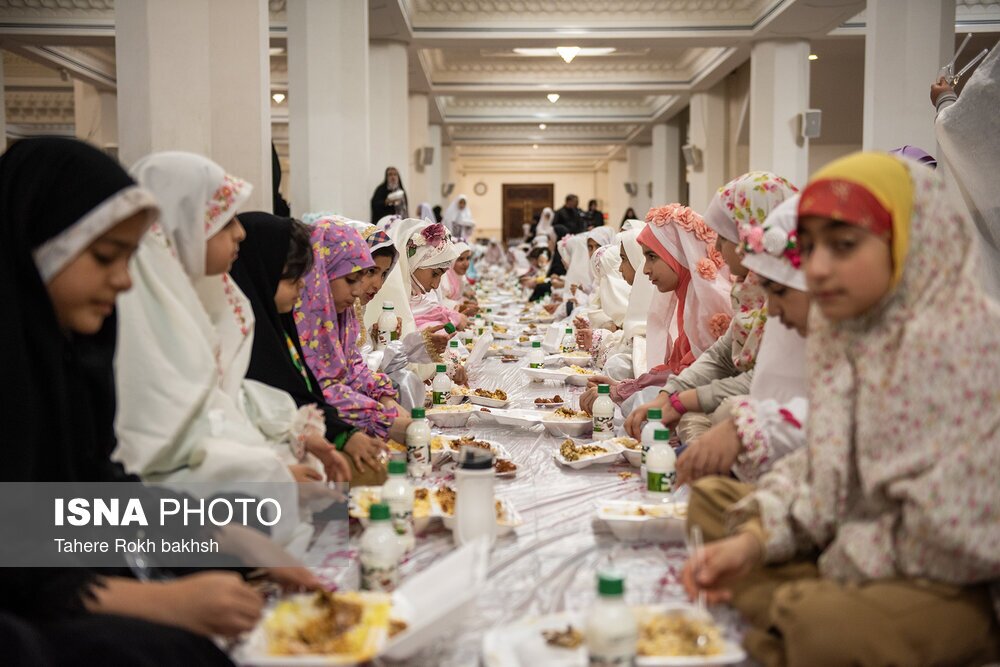 جشن« روزه اولی ها »